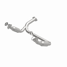Load image into Gallery viewer, MagnaFlow 07-08 Chevrolet Tahoe 5.3L Direct Fit Converter