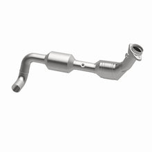 Load image into Gallery viewer, MagnaFlow 04-06 F-150 V8 4.6 OEM Underbody Direct Fit Converter