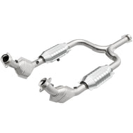 MagnaFlow Direct Fit Catalytic Converter 01-04 Ford Mustang 3.8L CA
