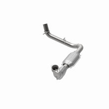 Load image into Gallery viewer, MagnaFlow Direct Fit Catalytic Converter 97-98 Ford Trucks 5.4L