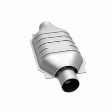 Load image into Gallery viewer, MagnaFlow Universal Catalytic Converter 3 Single O2 Boss