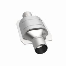 Load image into Gallery viewer, MagnaFlow Universal Catalytic Converter 2.25 W/Dual O2 Boss