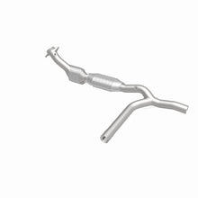 Load image into Gallery viewer, MagnaFlow Direct Fit Catalytic Converter 01-03 Ford F150 5.4L Passenger Side
