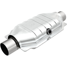 Load image into Gallery viewer, MagnaFlow Universal Catalytic Converter 2.5 Midbed O2 CA OBDII Ul