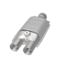 Load image into Gallery viewer, MagnaFlow Universal Catalytic Converter 2.5inch/2inch single/dual w/ O2