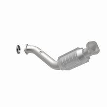 Load image into Gallery viewer, MagnaFlow Direct Fit Catalytic Converter CORVETTE 05-07 6.0L OEM