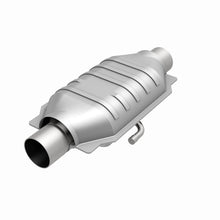 Load image into Gallery viewer, MagnaFlow Universal Catalytic Converter 3 W/Air