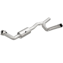 Load image into Gallery viewer, MagnaFlow DF Cat. Conv 07-08 Ford F-150 Pickup 5.4L P/S / 12/06-08 Lincoln Truck Mark LT 5.4L P/S