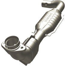 Load image into Gallery viewer, MagnaFlow Direct Fit Catalytic Converter 97-98 Ford Trucks 4.6L