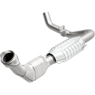 MagnaFlow Direct Fit Catalytic Converter 99-02 Expedition 5.4L 4wd