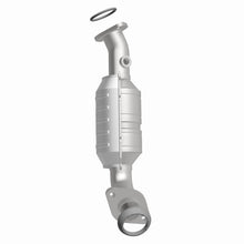 Load image into Gallery viewer, MagnaFlow Direct Fit Catalytic Converter 04-07 Cadillac CTS 2.8L/3.6L Driver Side