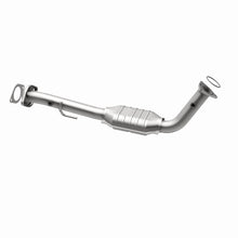 Load image into Gallery viewer, MagnaFlow Direct Fit Catalytic Converter 03-06 Silverado SS Passenger Side OEM