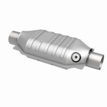 Load image into Gallery viewer, MagnaFlow Universal Catalytic Converter 3 Single O2 Boss