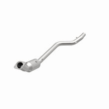 Load image into Gallery viewer, MagnaFlow DF Catalytic Conv 05-07 Chrysler 300 P/S / 06-07 Dodge Charger P/S / 05-07 Magnum P/S