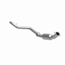 Load image into Gallery viewer, MagnaFlow DF Catalytic Conv 05-07 Chrysler 300 D/S / 06-07 Dodge Charger D/S / 05-07 Magnum D/S