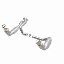 Load image into Gallery viewer, MagnaFlow DF Cat Conv Chevy/GMC Avalanche/Sierra/Silverado/Suburban/Yukon XL 1500 / Tahoe/Yukon 5.3L