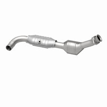 Load image into Gallery viewer, MagnaFlow Direct Fit Catalytic Converter 99-00 Ford F-150 4.2L 2WD D/S