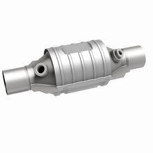 Load image into Gallery viewer, MagnaFlow Universal Catalytic Converter 2 Dual O2 Boss