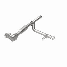 Load image into Gallery viewer, MagnaFlow 01-03 Ford F150 XL/XLT V6 4.2L OEM Grade / EPA Compliant Direct-Fit Catalytic Converter