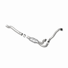 Load image into Gallery viewer, MagnaFlow Direct Fit Catalytic Converter 2003 Ram 1500 5.7 2WD