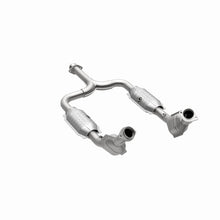 Load image into Gallery viewer, MagnaFlow Direct Fit Catalytic Converter 2003 Ford Mustang 3.8L