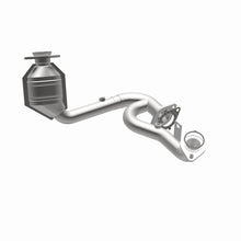 Load image into Gallery viewer, MagnaFlow Direct Fit Catalytic Converter 04-05 Taurus/Sable 3.0L