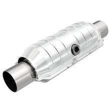 Load image into Gallery viewer, MagnaFlow Universal Catalytic Converter 2.50in Rear CA