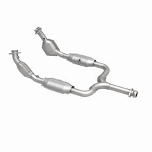 Load image into Gallery viewer, MagnaFlow Direct Fit Catalytic Converter 99/01-03 Ford Mustang 3.8L