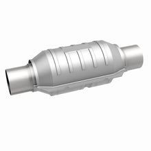 Load image into Gallery viewer, MagnaFlow Universal Catalytic Converter 2.50 Rear 540