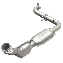 Load image into Gallery viewer, MagnaFlow Direct Fit Catalytic Converter 01 Ford Lightning 5.4L