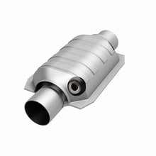 Load image into Gallery viewer, MagnaFlow Universal Catalytic Converter 3 W/Dual O2 Boss