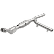 MagnaFlow Direct Fit Catalytic Converter 01 Ford F-150 4.2L