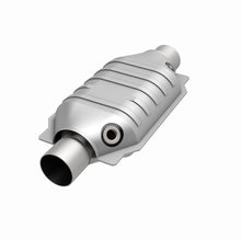 Load image into Gallery viewer, MagnaFlow Universal Catalytic Converter 2.5 Dual O2 Boss