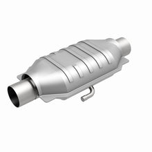 Load image into Gallery viewer, MagnaFlow Universal Catalytic Converter 3 W/Air