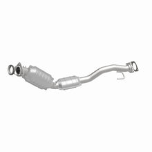 Load image into Gallery viewer, MagnaFlow Direct Fit Catalytic Converter 08 Trailb/Envoy 4.2L OEM