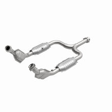 Load image into Gallery viewer, MagnaFlow Direct Fit Catalytic Converter 99/01-03 Ford Mustang 3.8L