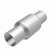 Load image into Gallery viewer, MagnaFlow Universal Catalytic Converter 2.25inch Preconv.