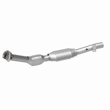 Load image into Gallery viewer, MagnaFlow Direct Fit Catalytic Converter 01 Ford Lightning Passenger Side
