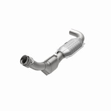 Load image into Gallery viewer, MagnaFlow Direct Fit Catalytic Converter 01-04 Ford F-150 4.2L 2wd