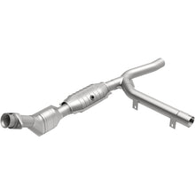 Load image into Gallery viewer, MagnaFlow Direct Fit Catalytic Converter Ford 02-04 F-150 4.2L