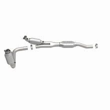 Load image into Gallery viewer, MagnaFlow Direct Fit Catalytic Converter 02 Dodge Ram 5.9L