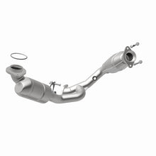 Load image into Gallery viewer, MagnaFlow Direct Fit Catalytic Converter 00-03 Ford Taurus 3.0L
