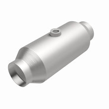 Load image into Gallery viewer, MagnaFlow California Grade Universal Converter 11-15 Mercedes-Benz G550 V8 5.5L