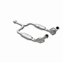 Load image into Gallery viewer, MagnaFlow Direct Fit Catalytic Converter 99/01-03 Ford Mustang 3.8L