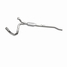 Load image into Gallery viewer, MagnaFlow Direct Fit Catalytic Converter 02-03 Ram 1500 4.7OEM