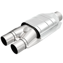 Load image into Gallery viewer, MagnaFlow Universal Catalytic Converter 2inch Inlet/2.5inch Outlet Dual/Single Oval Shape