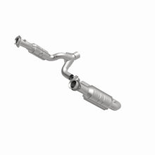 Load image into Gallery viewer, MagnaFlow Direct Fit Catalytic Converter 09-13 Dodge Ram 1500 Pickup 4.7L