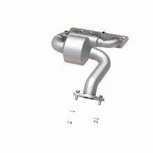 Load image into Gallery viewer, MagnaFlow Direct Fit Catalytic Converter 04-05 Ford Taurus 3.0L