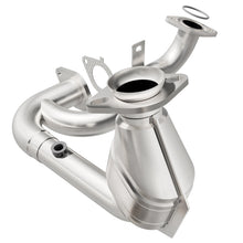 Load image into Gallery viewer, MagnaFlow Direct Fit Catalytic Converter 00-03 Ford Taurus 3.0L