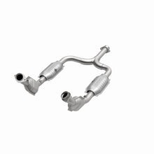 Load image into Gallery viewer, MagnaFlow Direct Fit Catalytic Converter 99-01 Ford Mustang 3.8L